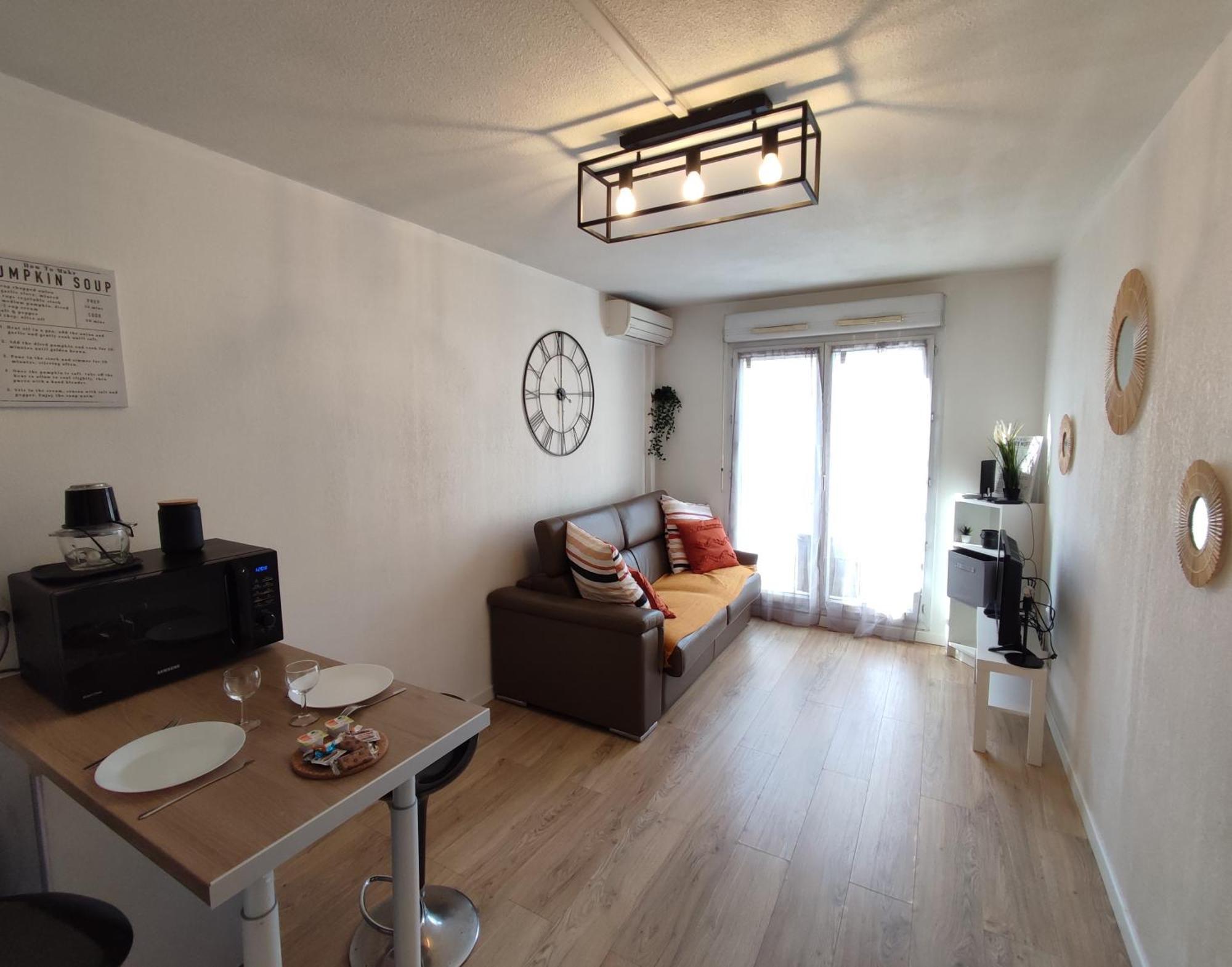 Appartement Climatise Tout Equipe A 6Min De La Gare St Charles Marsella Exterior foto